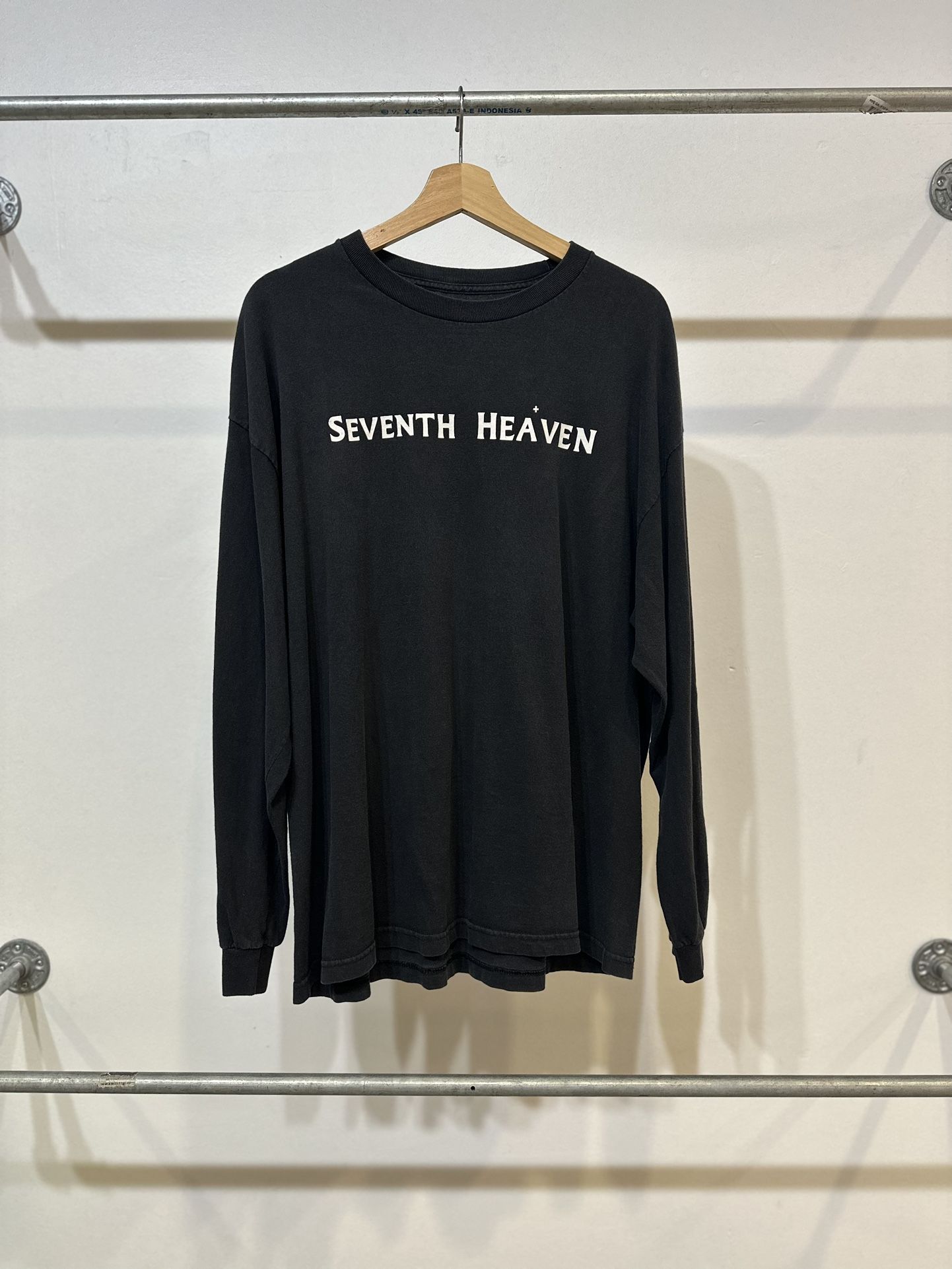 SEVENTH HEAVEN LONGSLEEVE TEE SHIRT XL