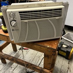 5,000 Btu Air Conditioner