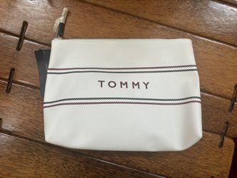 Tommy Hilfiger Purse