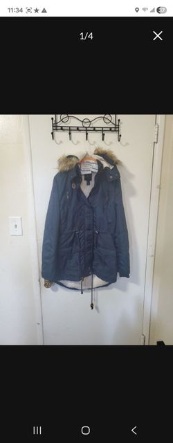 New Jacket Women Size SMALL