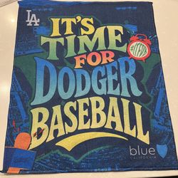 Dodgers Towel from 9/30 game vs Reds, New.  17.5 x 15 inch