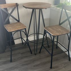 Tall Table and chairs