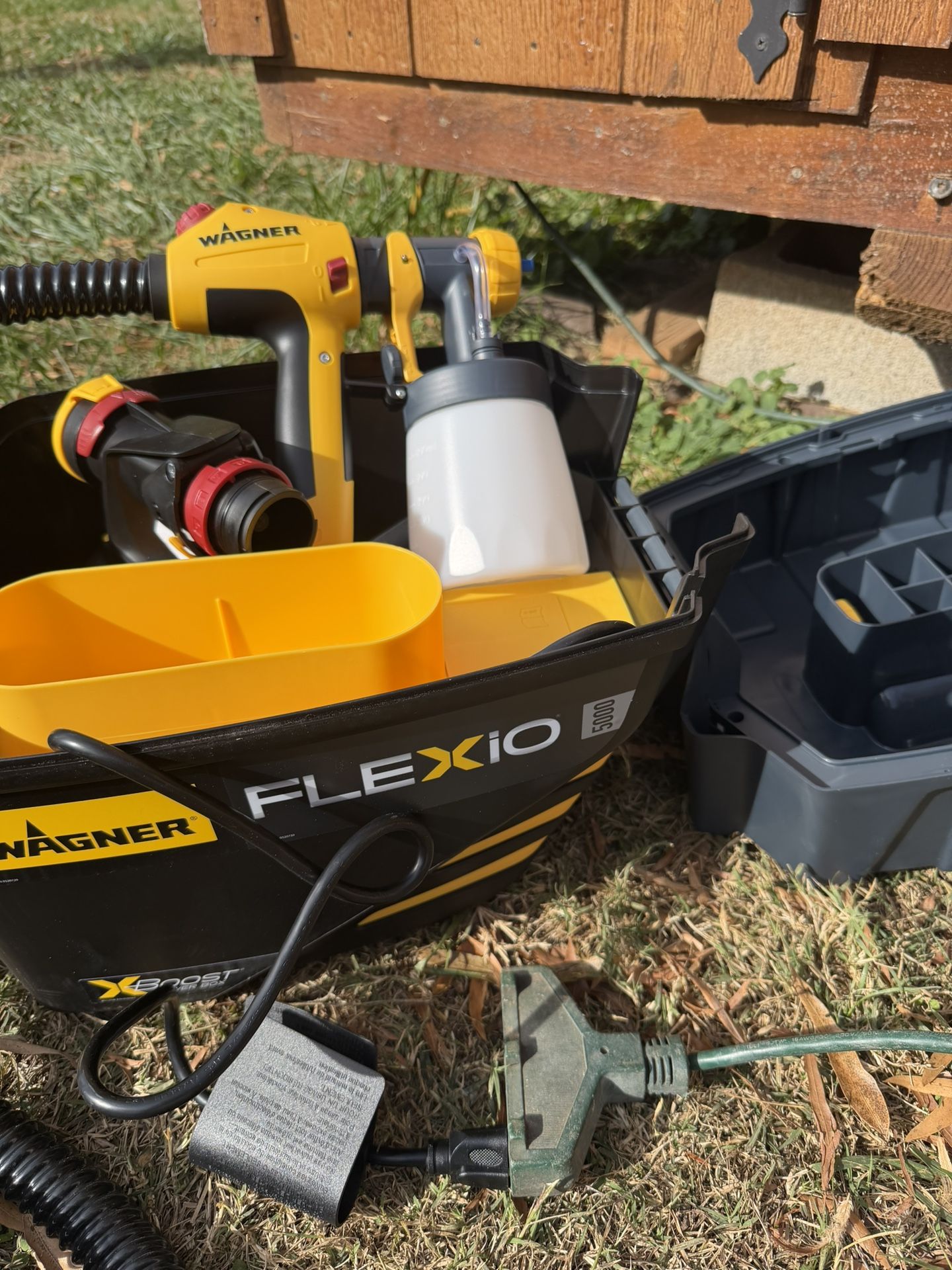 Flexio 5000 Stationary HVLP Paint And Stain Sprayer