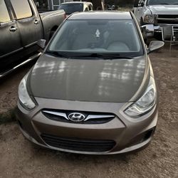 2013 Hyundai Accent