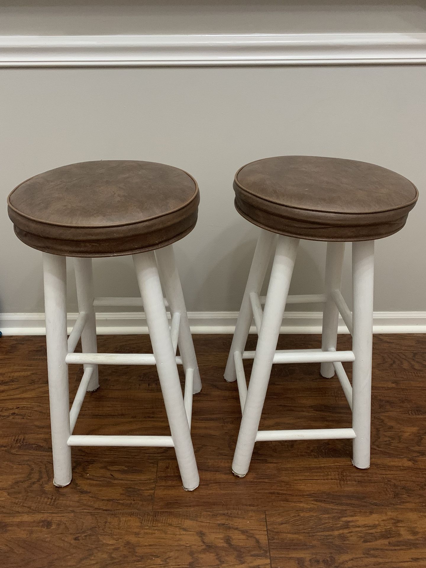 Farmhouse Style Stools