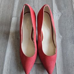 NINE WEST Red Snake Skin Type Textured Kitten Heels Pumps Shoes Size 8