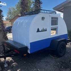Teardrop/teeny Trailer