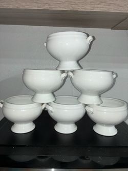 Porcelain China Crate & Barrel Farmhouse Soup Bowls
