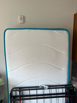 Twin xl, mattress and frame, good condition