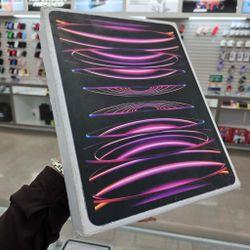 iPad Pro 12.9” 6th Gen 128gb WiFi