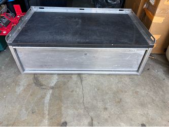 Police interceptor trunk storage box* No key*