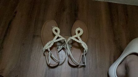 Kids Sandels size 3 in kids