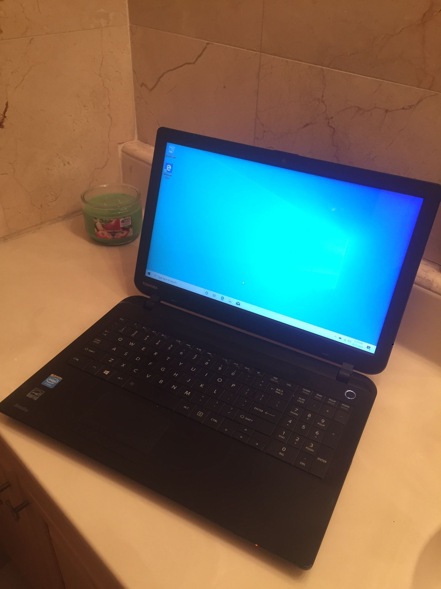 Laptop toshiba intel