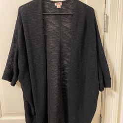 Black Cardigan | Size M