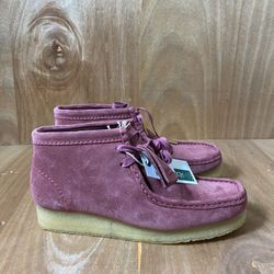 Clarks Wallabee  Boots Size 9 Womens 