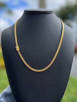 Jewelry 10k solid Yellow Gold brand New Cuban link 24” Chain necklace 29.2 grams 4.25mm