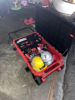 Milwaukee Tools