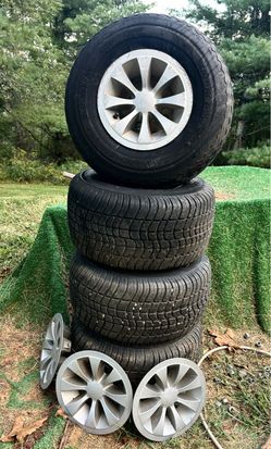 Golf cart wheels