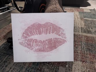 Kiss Frame