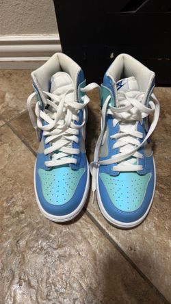 I got Next Nike Dunks - 7Y/Women 8.5/ Men 7