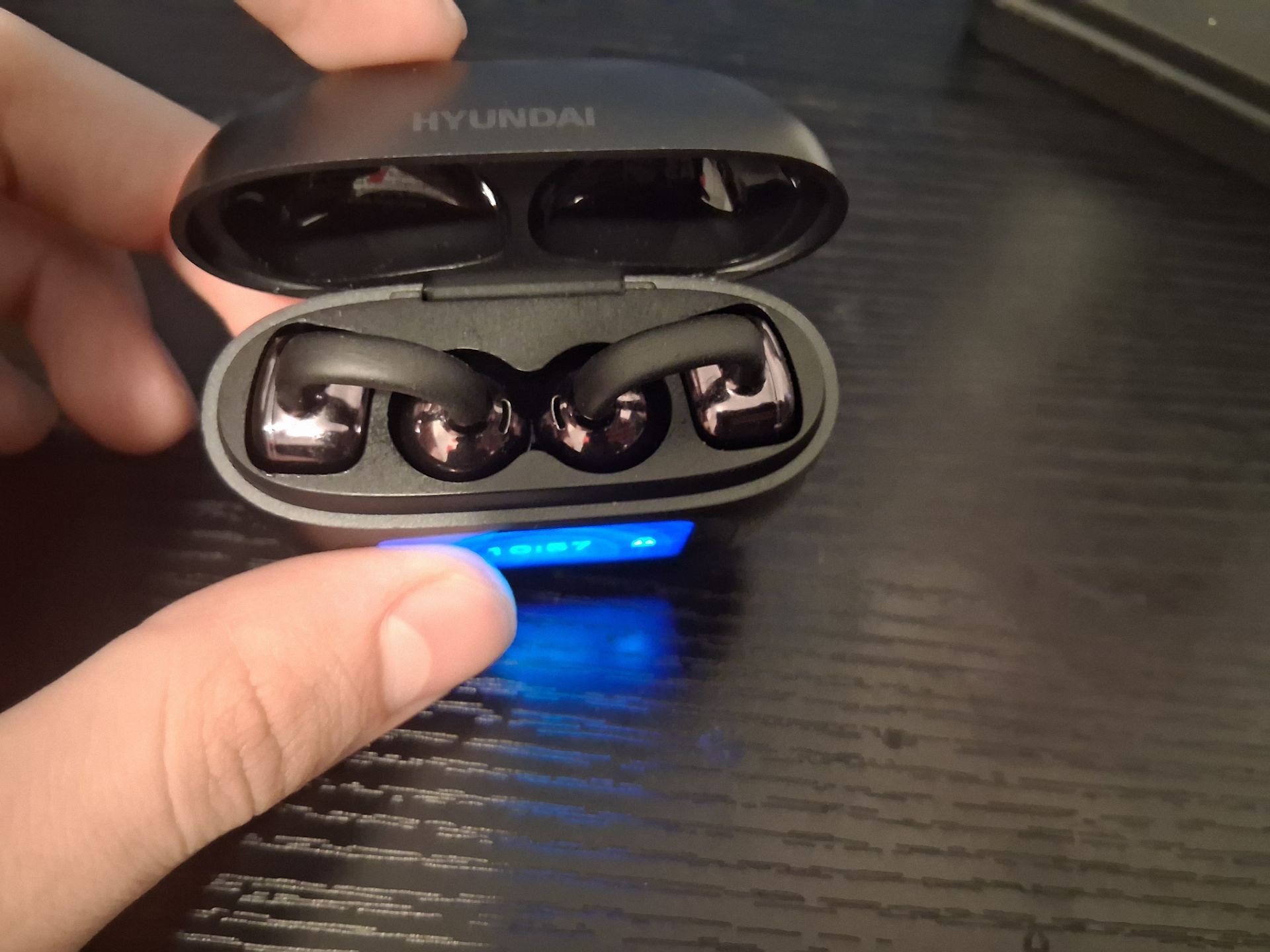 Wireless Earbuds