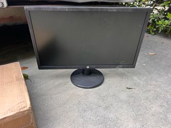 21.45 in. HP Black Desktop Monitor