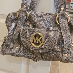 MICHAEL KORR PURSE In Snake Skin.  IN GREAT CONDITION.