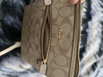 Crossbody Coach Purse