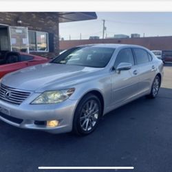 2010 Lexus LS 460
