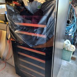 Wine Cooler / Cellar 