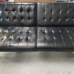 Black Futon