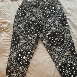 2 Pairs Of Women’s Joggers XL $7.50 Each