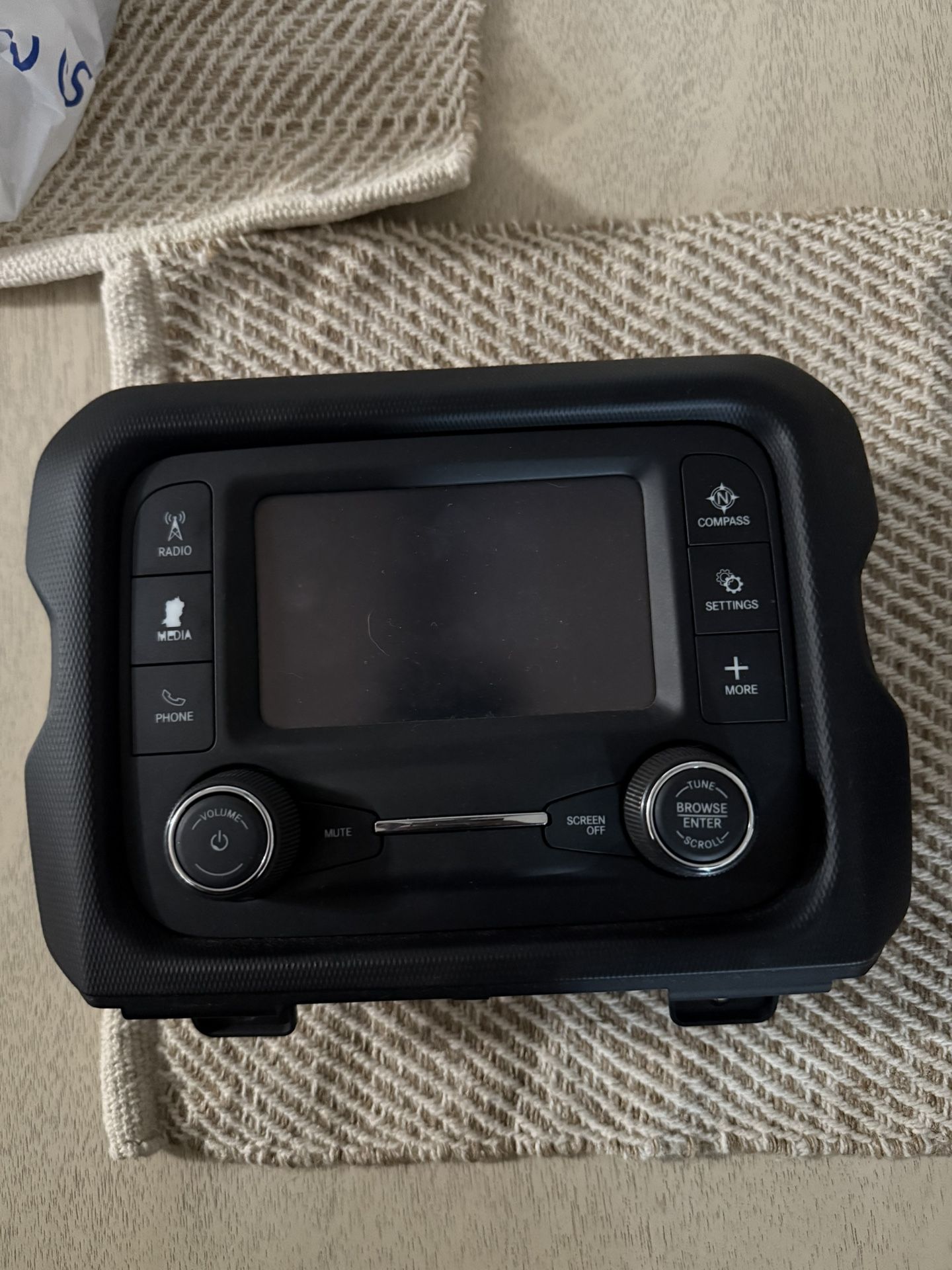 JEEP WRANGLER UCONNECT OEM RADIO