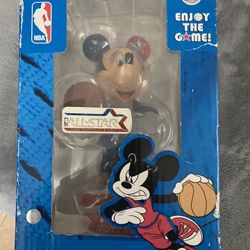 2011 Mickey Mouse Figure All Star