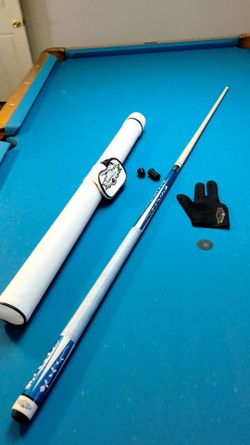 Champion TR5 +Case, joint protectors & glove