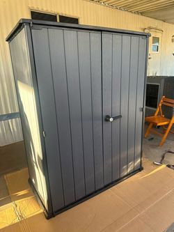 Keter Large Outdoor Resin Storage Shed