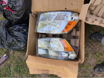 2013 dodge ram headlights and tail lights