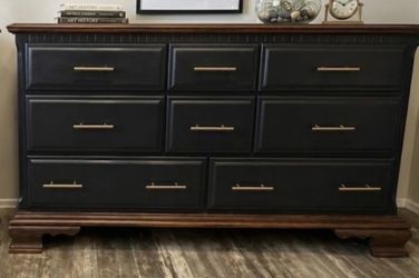 Sumter, dresser and a Pennsylvania house nightstand