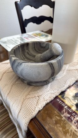 Mortar/molcajete