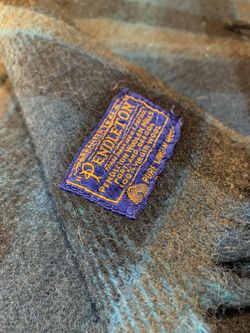 Pendleton vintage turquoise plaid Lap Robe Circa 1969. 1 owner, purchased at Oak Hall in Memphis TN. 49”x68” (not counting fringe)