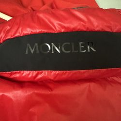 Moncler 