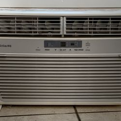 Frigidaire - 8,000 BTU Window AC