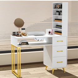 Nail/ Manicure Desk (BRAND NEW, Fully Assembled)