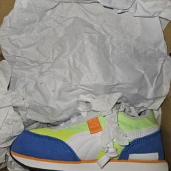 Brand New Never Worn Kid's Puma