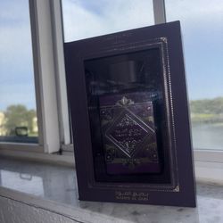 Bade’e Al Oud Amethyst Lattafa 