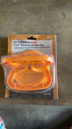 Pittsburgh Automotive 4-1/2" diameter suction cup dent puller