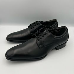 Men dressing shoes size 10.5
