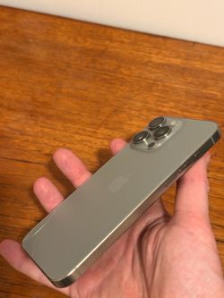 iPhone 15 Pro Max 1TB - Used