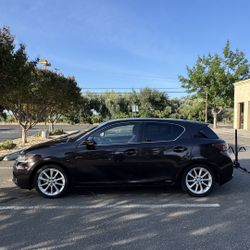 2011 Lexus CT 200h