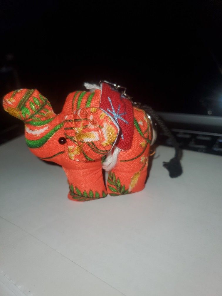 A Bautifful Thailand orange elephant key chain